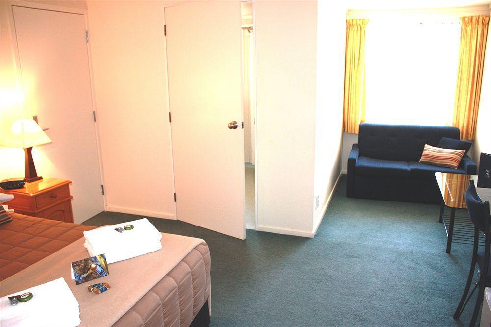 Totara Lodge Upper Hutt Buitenkant foto