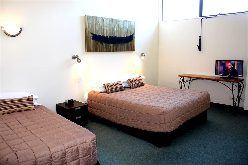 Totara Lodge Upper Hutt Buitenkant foto