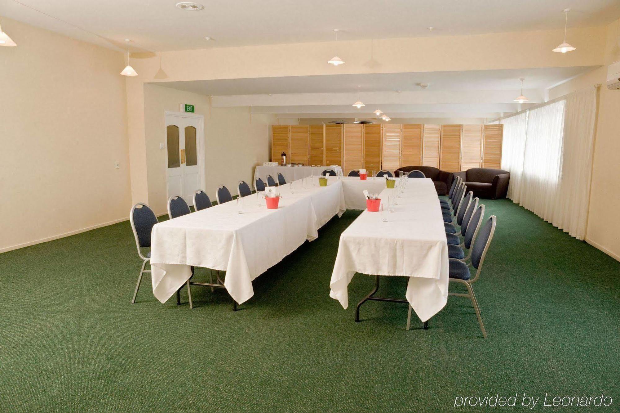 Totara Lodge Upper Hutt Buitenkant foto