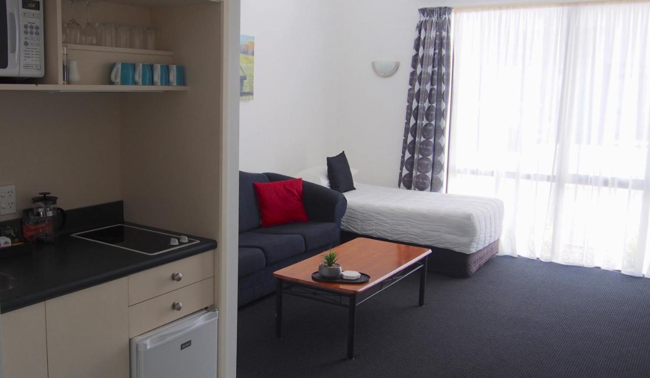 Totara Lodge Upper Hutt Buitenkant foto
